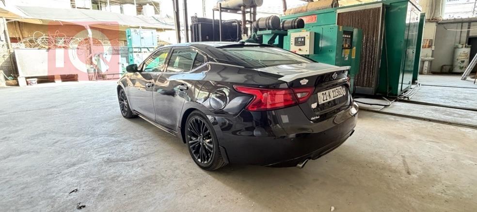 نيسان ماكسيما